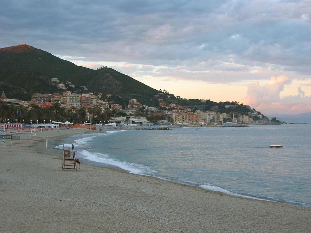 Quiete Ad Un Passo Dal Mare Appartamento Albisola Superiore